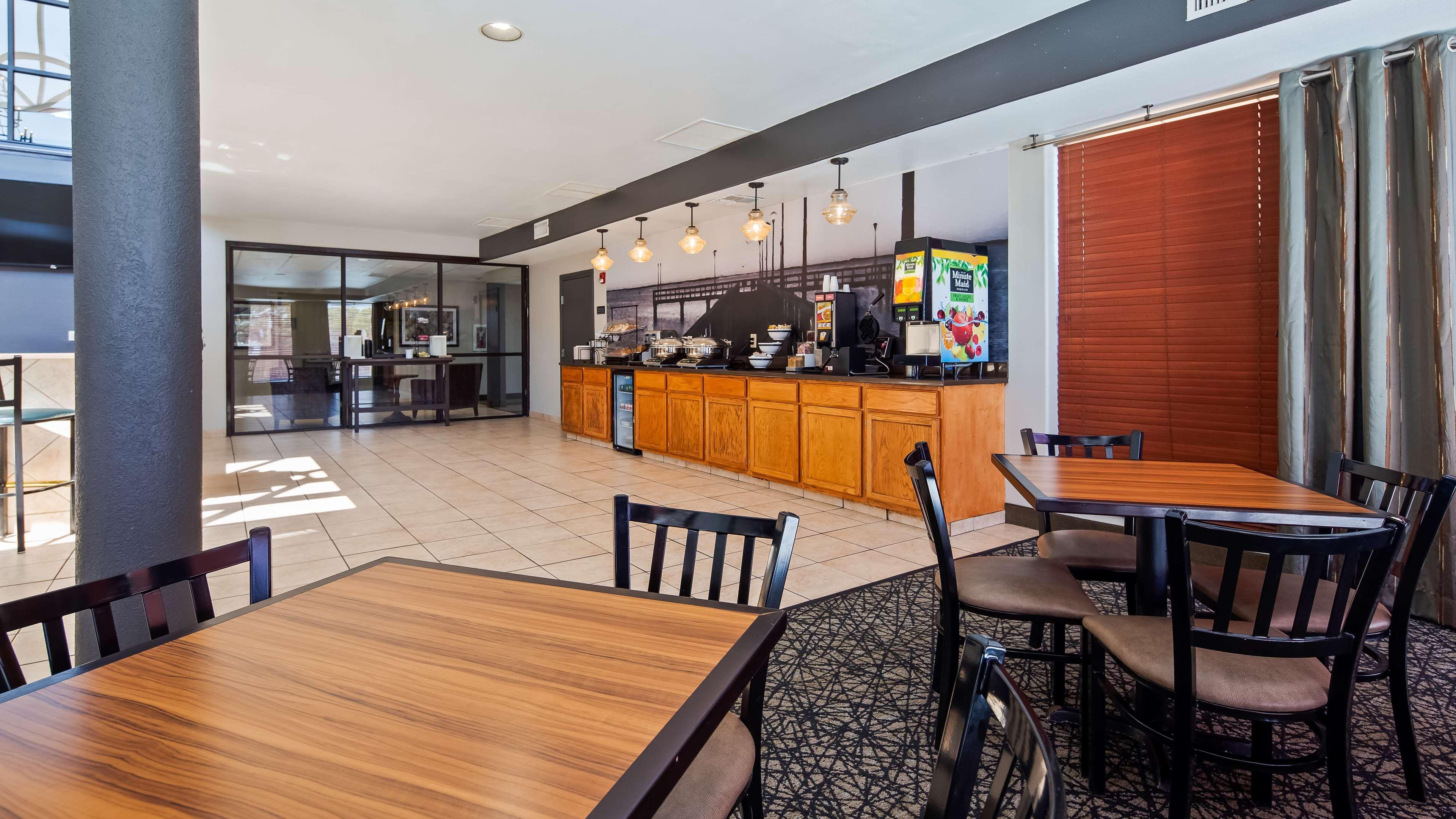 Hotel Western Northwest & 2*